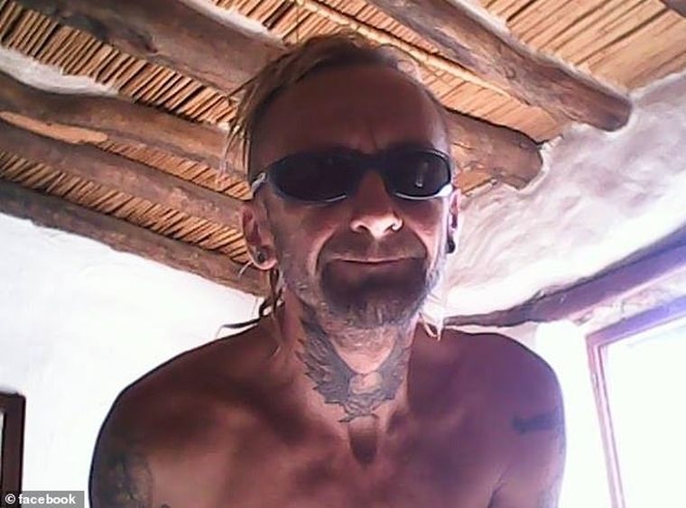 Acusador El hombre vivió con Brueckner y lo conoce bastante.