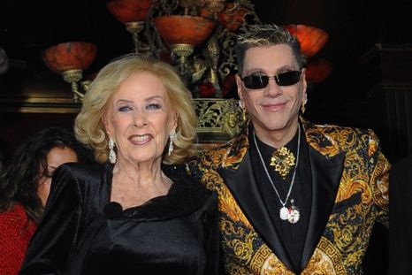 Mirtha Legrand junto a Roberto Piazza. Mirtha Legrand junto a Roberto Piazza.
