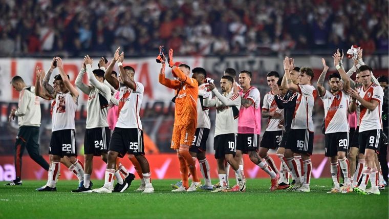 River buscará asegurar su pase a cuartos. Foto: @RiverPlate