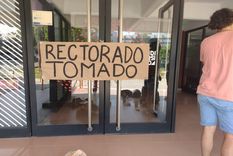 Los estudiantes continuarán con la toma de las universidades