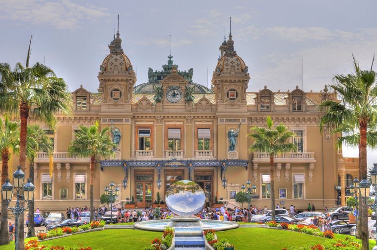 El Casino de Montecarlo es uno de los atractivos turísticos del Principado de Mónaco. Foto: Wikimedia.org