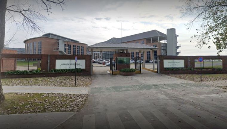 La Jefatura Militar de la Dirección General de Educación de la Armada en Vicente López. Foto: Google Maps