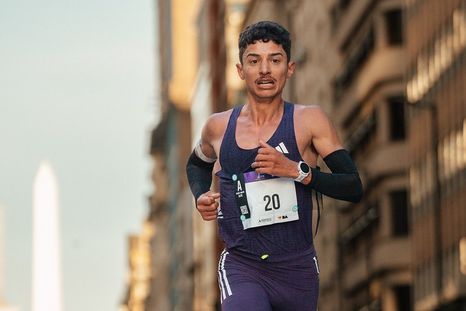 Ignacio Erario, el mejor argentino en la Media Maratón de Buenos Aires. Ignacio Erario, el mejor argentino en la Media Maratón de Buenos Aires.