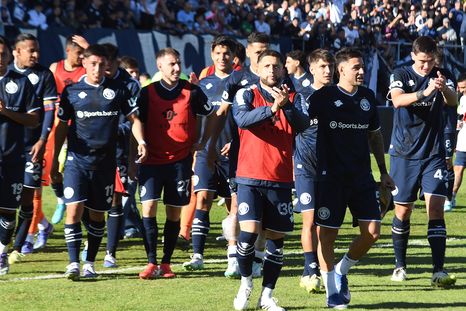 La Lepra mandó en Mendoza: Independiente venció a Gimnasia en un clásico inolvidable. La Lepra mandó en Mendoza: Independiente venció a Gimnasia en un clásico inolvidable.