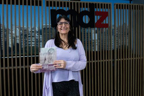 Andrea Aghazarian presenta su libro Después del abuso sexual. Andrea Aghazarian presenta su libro Después del abuso sexual.