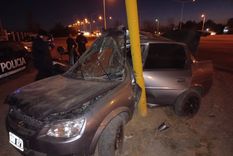 Así quedó el vehículo tras el accidente Foto: Twitter: @MATIPASCUALETTI Así quedó el vehículo tras el accidente Foto: Twitter: @MATIPASCUALETTI