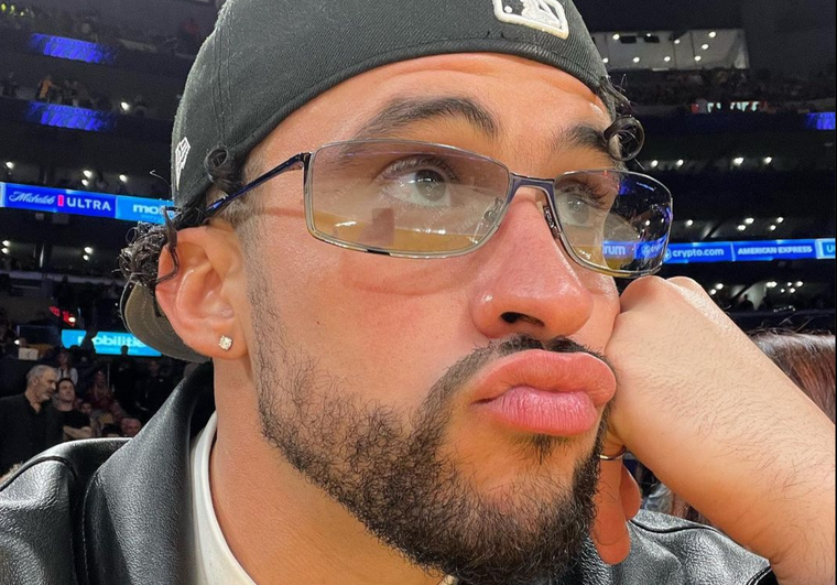 Bad Bunny en SNL: lanza indirectas a Kendall Jenner y recibe una bofeteada de Mick Jagger Bad Bunny es un artista de Puerto Rico. Foto: Instagram