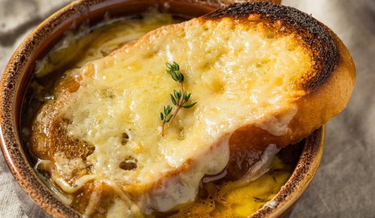Sopa de cebolla: el plato ideal para el invierno Foto: Shutterstock