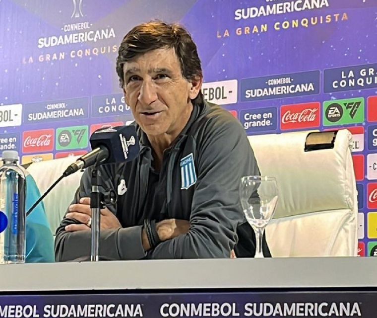 El DT dijo presente ante los medios. Foto: Captura