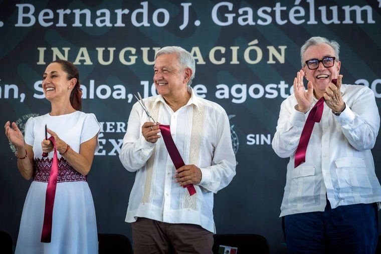Rocha Moya es gobernador por Morena, el partido de la presidenta Claudia Sheinbaum y su predecesor, Andrés Manuel López Obrador.