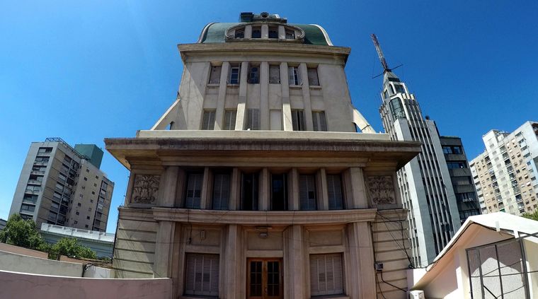 El Pasaje San Martín fue construido hace 96 años. Foto: ALF PONCE MERCADO / MDZ