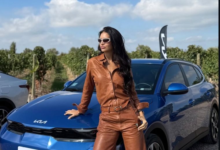 Zaira Nara brilló en Mendoza con un look en tonos tierra que es furor. Foto: Instagram Zaira Nara