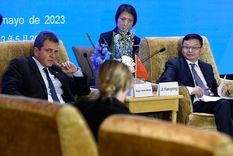 El viaje del ministro de Economía a China busca incrementar el monto del swap, que hace 14 años el país tiene vigencia con el gigante asiático. Foto: Telam