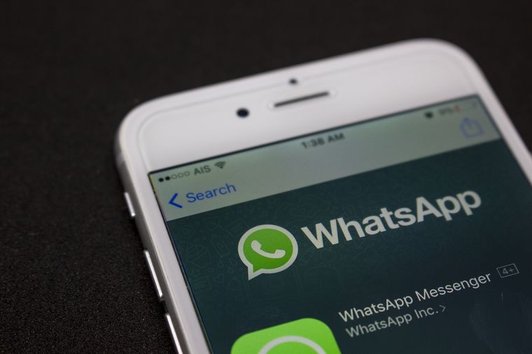 WhatsApp cuenta con herramientas para identificar y eliminar los archivos que más espacio ocupan en el celular.