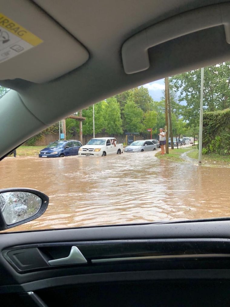La calle Pueyrredón de Chacras de Coria fue una de las más afectadas