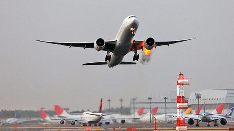 La aerolínea informó que el incidente ocurrió en el vuelo 3041 Foto: Imagen ilustrativa