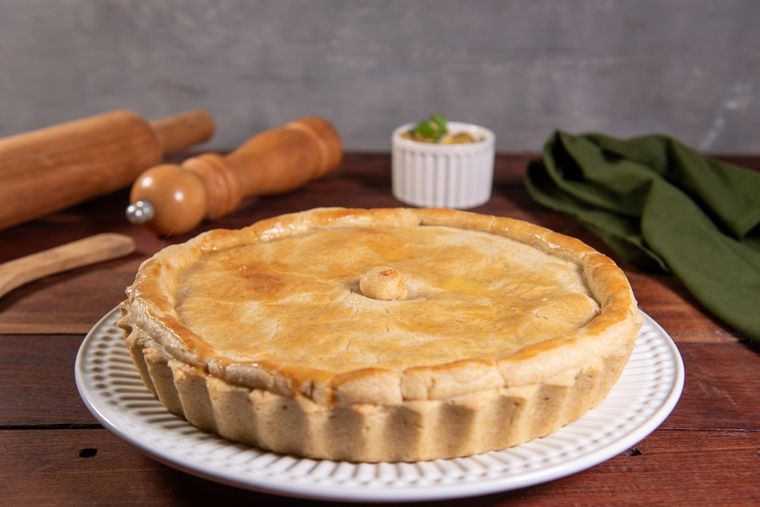 Es una receta ideal para reutilizar sobras de pollo cocido, convirtiéndolas en una comida completa y sabrosa. Es una receta ideal para reutilizar sobras de pollo cocido, convirtiéndolas en una comida completa y sabrosa.