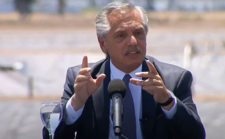 Alberto Fernández vulve a Comodoro Py.