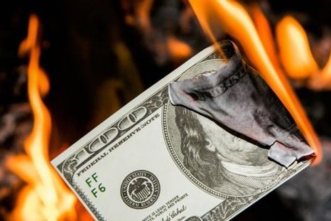 En EE.UU. el 35% de las personas que le prestaron dinero a un amigo aseguran que lo perdieron.