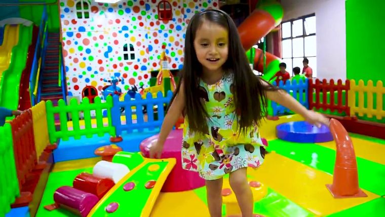 Los niños y niñas que viven momentos de juego durante su infancia. Foto: Foto: Youtube