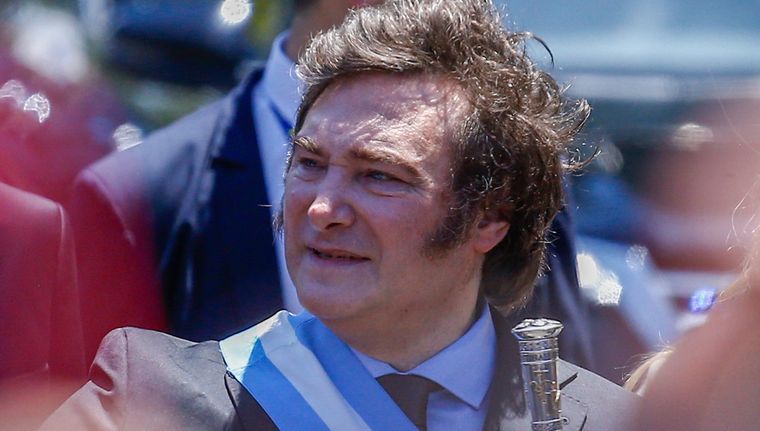 Las medidas de Milei repercuten en las provincias. Quién es el otro gobernador que decidió ajustar su economía Foto: EFE