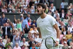 carlos alcaraz vencio a djokovic y es el nuevo campeon de wimbledon