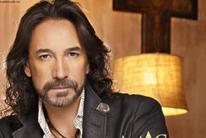 Alison y Marla Solís tienen un cantante favorito, y no es su padre Marco Antonio.