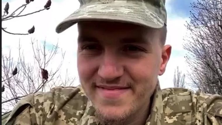 Foto: El capitán Vasyl Kravchuk habló con la BBC a través de una videollamada en una zona de Ucrania no desvelada.