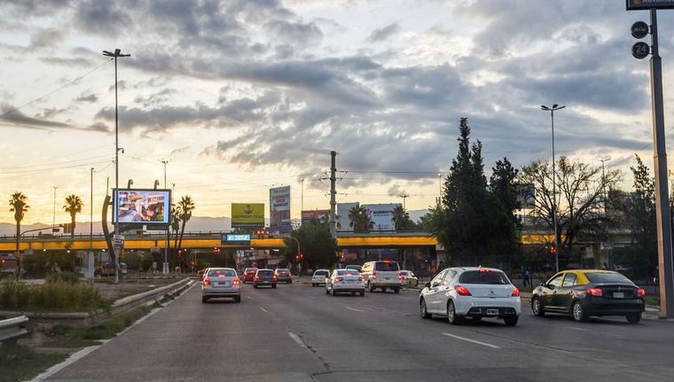 El cielo está parcialmente nublado. Foto: Santiago Tagua/MDZ