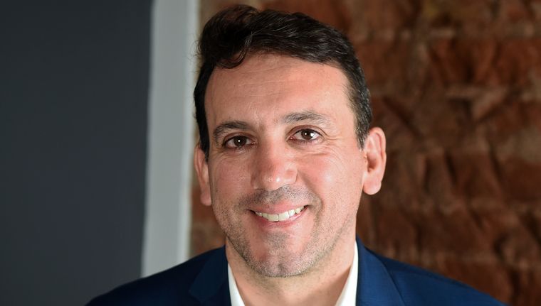 El ministro del Educación, Cultura, Infancias y DGE, Tadeo García Zalazar. Foto: Rodrigo DAngelo / MDZ