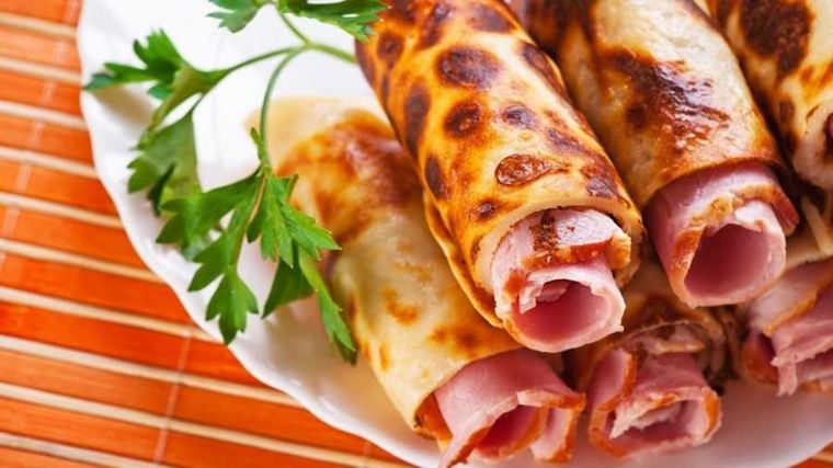 Prepara estos deliciosos rollitos de avena con jamón y queso Foto: Shutterstock