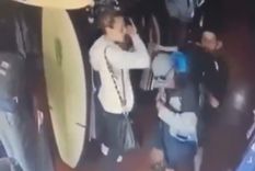 El intento de robo quedó registrado en las cámaras.  Foto: captura de pantalla.