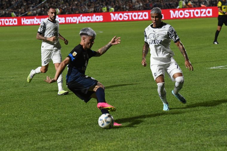El Azul sufrió un cambio de horario en su programación. Foto: Juan Ignacio Blanco / MDZ