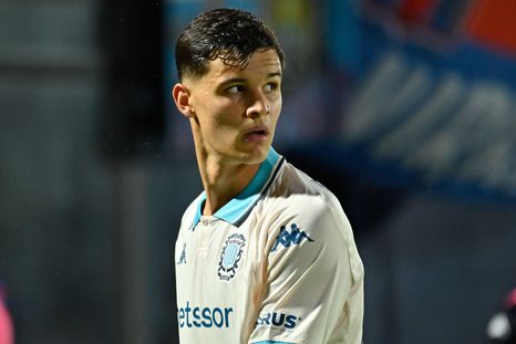 Valentín Carboni sufrió otra grave lesión y estará varios meses afuera. Un golpe durísimo para Racing. Valentín Carboni sufrió otra grave lesión y estará varios meses afuera. Un golpe durísimo para Racing.