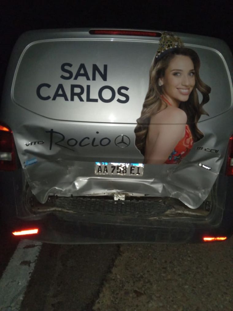 La reina de San Carlos, Rocío Neila, sufrió lesiones leves Foto: Gentileza/NDI