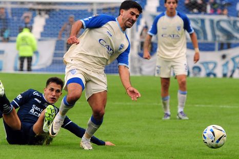 Vicente Poggi será titular en un Godoy Cruz que enfrenta a San Miguel en el Gambarte. Vicente Poggi será titular en un Godoy Cruz que enfrenta a San Miguel en el Gambarte.