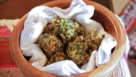 Receta de buñuelos de acelga irresistibles: fáciles, económicos y deliciosos. Receta de buñuelos de acelga irresistibles: fáciles, económicos y deliciosos.