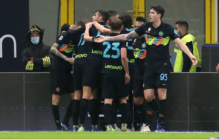 El Neroazzurro festejó en el Giuseppe Meazza Foto: EFE