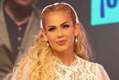 Niurka Marcos nació en La Habana, Cuba Niurka Marcos nació en La Habana, Cuba