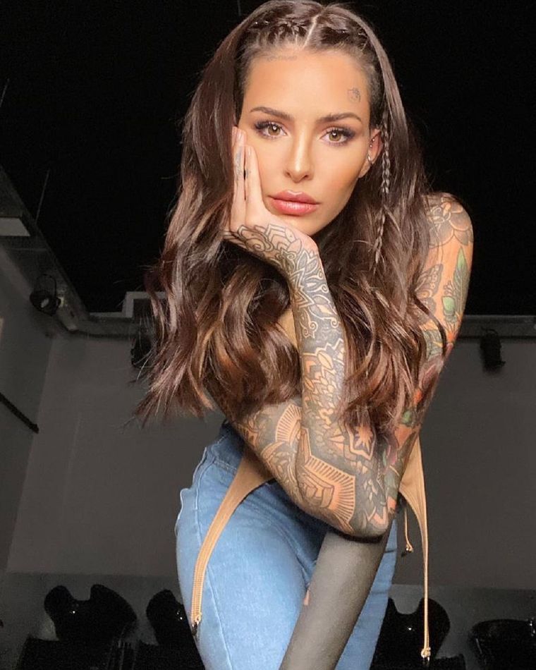 El nuevo look de Cande Tinelli Foto: Instagram @candelariatinelli