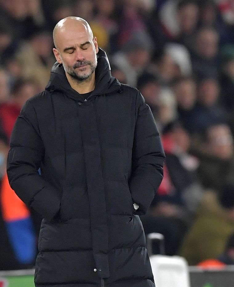 El lamento de Pep Guardiola. Foto: EFE