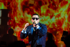 daddy yankee tuvo que frenar su concierto en argentina por un principio de incendio en el escenario daddy yankee tuvo que frenar su concierto en argentina por un principio de incendio en el escenario