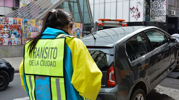 El aumento del 118% fue justificado en un atraso en los valores frente a otras ofertas que tienen los vecinos porteños para estacionar Foto: Celeste Salguero/MDZ
