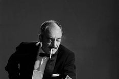 a 9 anos de su muerte: quien fue rene lavand, el ilusionista argentino que maravillo al mundo con una mano