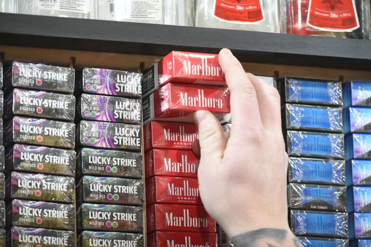 El tabaco se mantiene en la Argentina mientras que preocupa el aumento del consumo de cigarrillos electrónicos Foto: Archivo MDZ