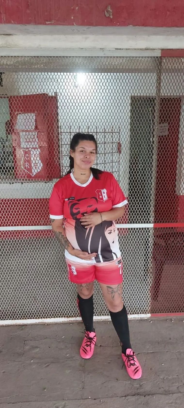 Brenda Sandoval fue asesinada cuando cursaba su quinto mes de embarazo. Foto: Facebook