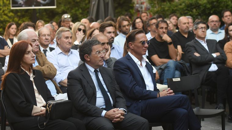 Un día diferente en Criolla, Planta Uno. Un día diferente en Criolla, Planta Uno.