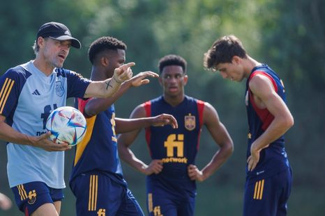 Invasión japonesa en el entrenamiento de la Selección de España