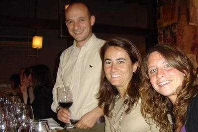 MDZol | Marcos Toriano, responsable de las Relaciones Institucionales de La Celia; Paula Correas y Guadalupe Zarategui. Foto: MDZ