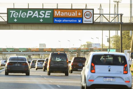 Los excombatientes no tendrán que pagar peajes en las autopistas porteñas. Los excombatientes no tendrán que pagar peajes en las autopistas porteñas.